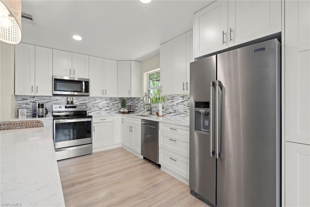 207 Daniel Dr, Sanibel, FL 33957 Photo