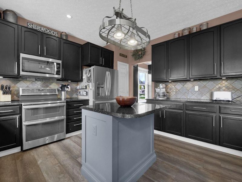 587 Apple Drive, Marysville, OH 43040 Photo 10