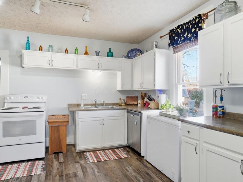 7947 Cherry Street , Thurston, OH 43157 Photo 13