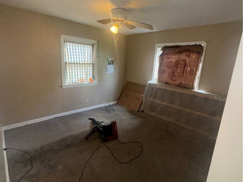 1055 Frederick Boulevard, Akron, OH 44320 Photo 9