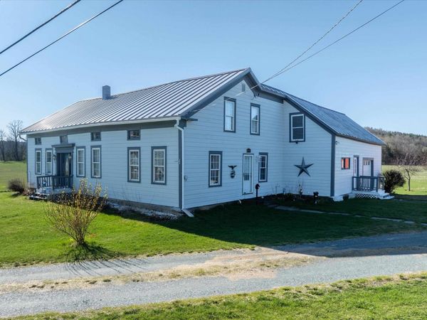 2091 North Lake Road, Benson, VT 05743