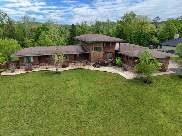 771 Seven Pines Drive , Saddlebrooke, MO 65630