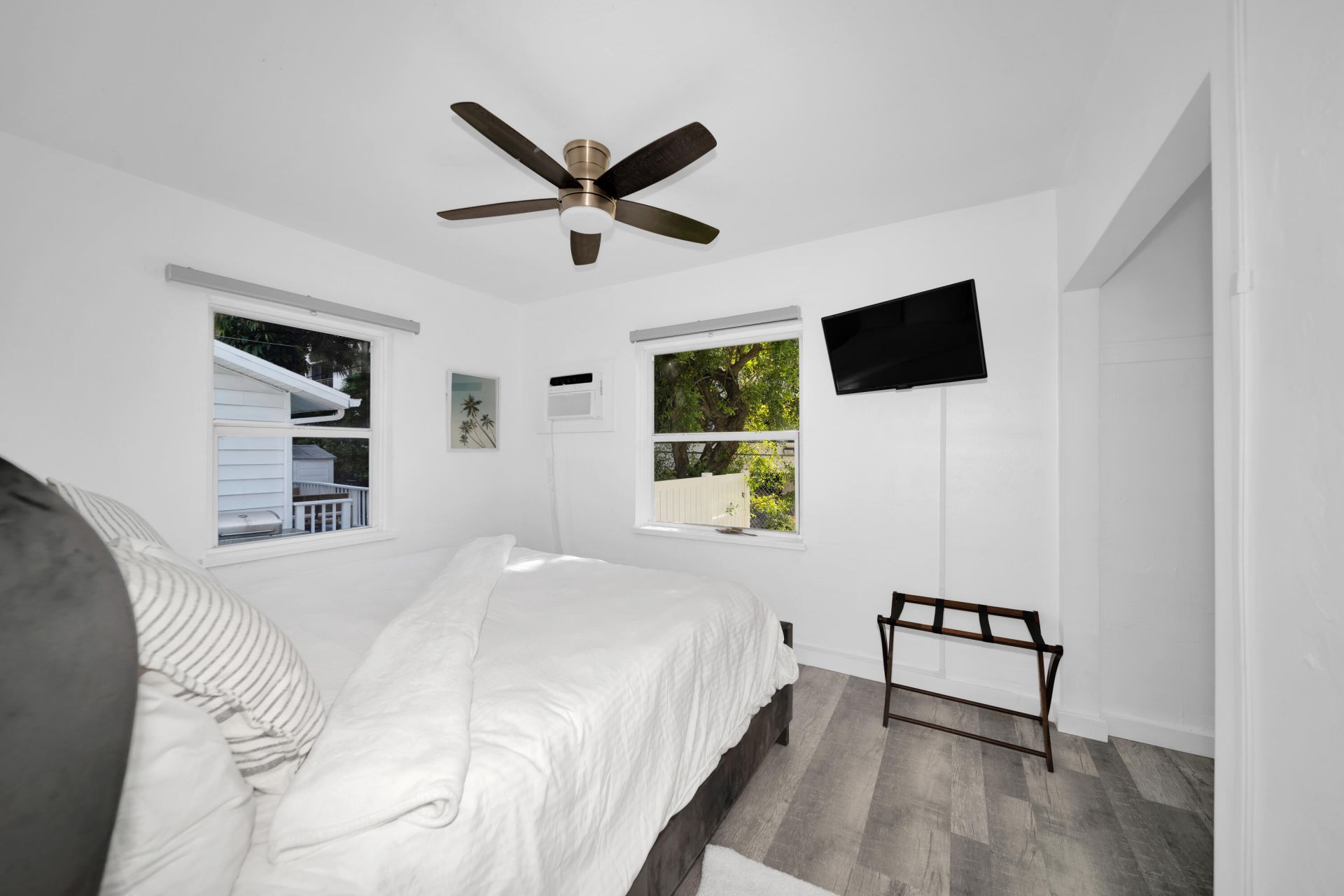 2317 N Ocean Boulevard, Fort Lauderdale, FL 33305 Photo