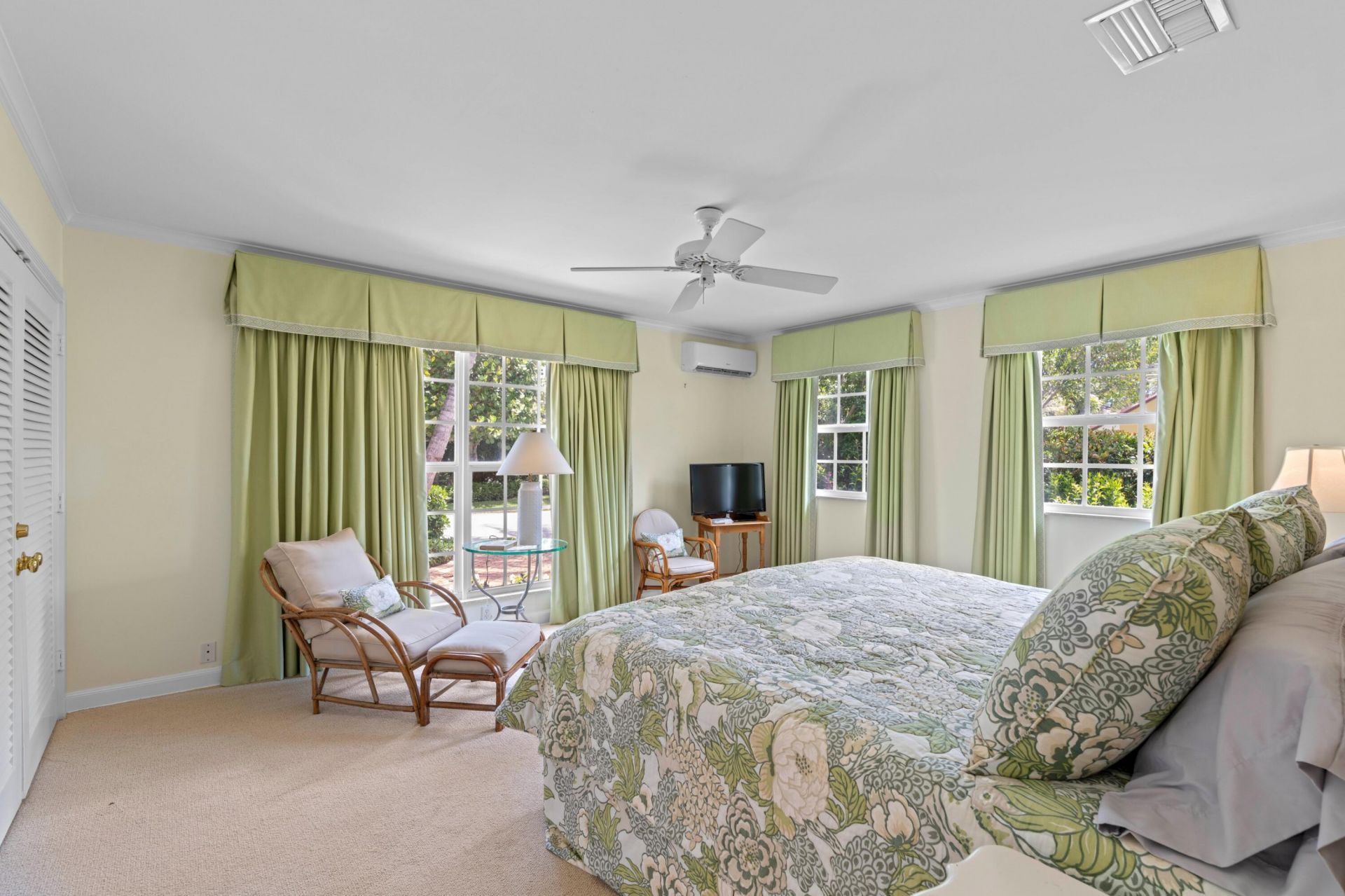 1554 N Ocean Way, Palm Beach, FL 33480 Photo