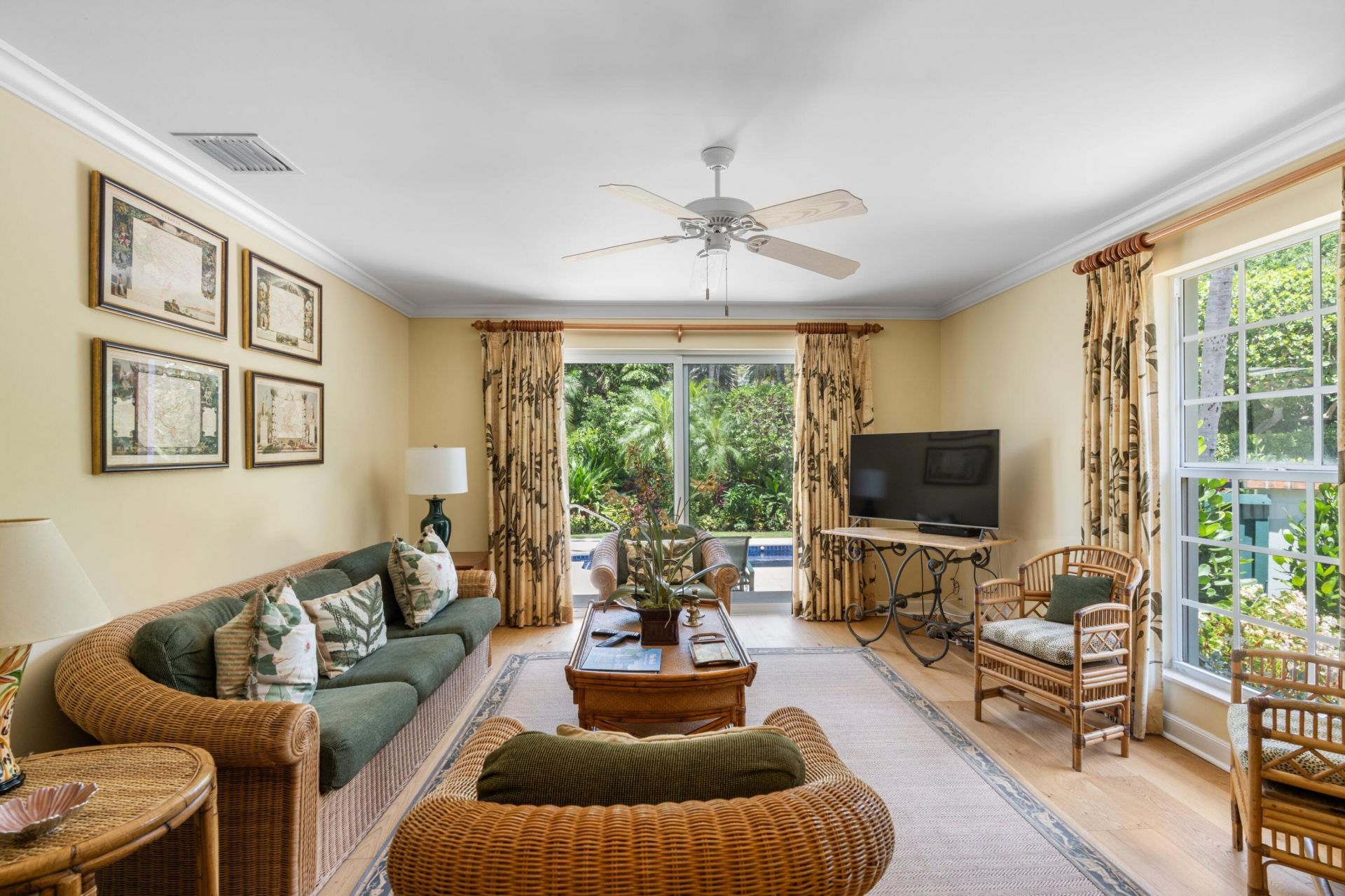 1554 N Ocean Way, Palm Beach, FL 33480 Photo
