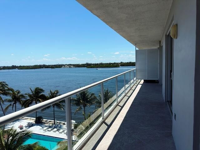 2560 S Ocean Boulevard, Unit 603, Palm Beach, FL 33480 Photo