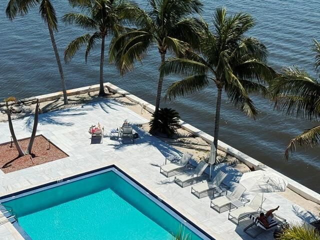 2560 S Ocean Boulevard, Unit 603, Palm Beach, FL 33480 Photo