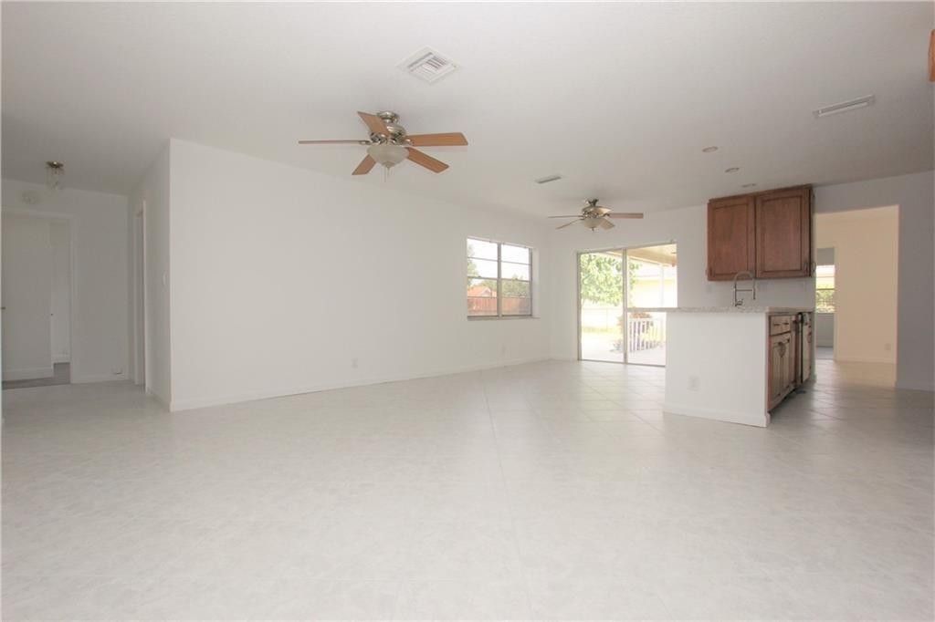 1122 NW 82nd Avenue, Coral Springs, FL 33071 Photo