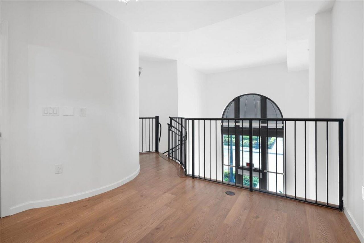 801 S Olive Avenue, Unit 105, West Palm Beach, FL 33401 Photo