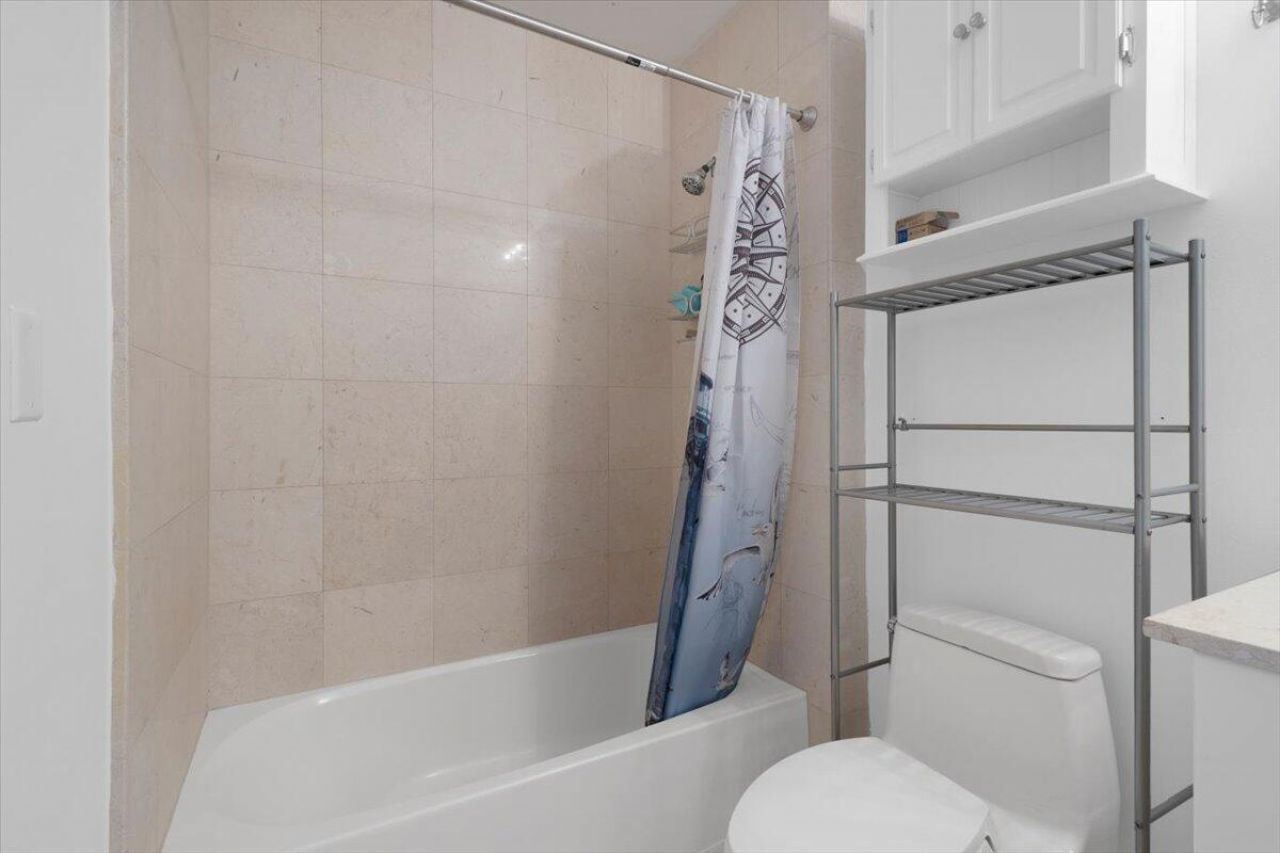 801 S Olive Avenue, Unit 105, West Palm Beach, FL 33401 Photo