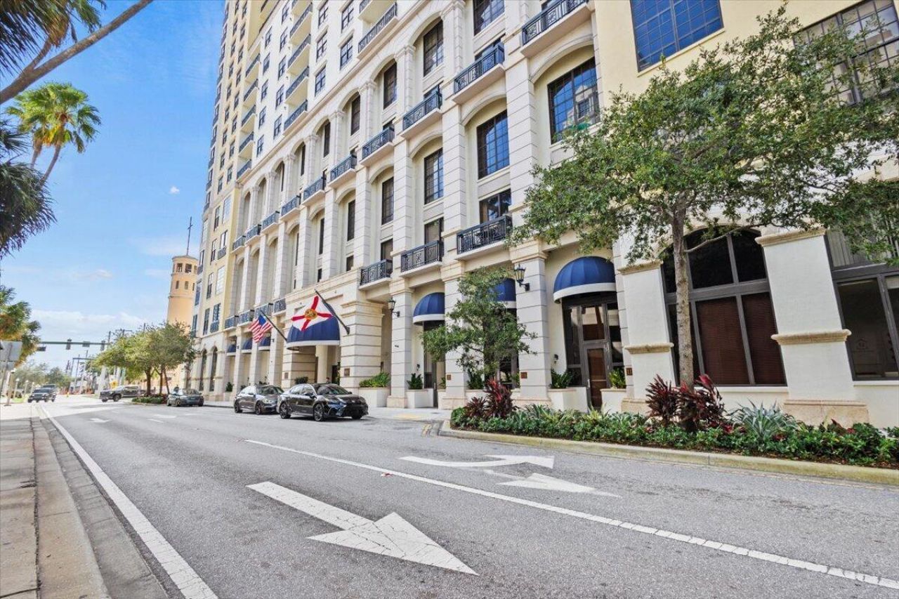 801 S Olive Avenue, Unit 105, West Palm Beach, FL 33401 Photo