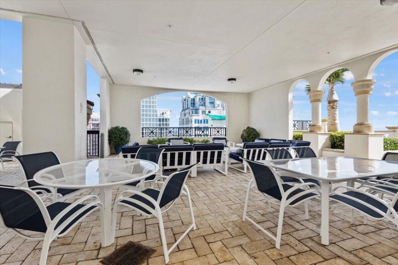 801 S Olive Avenue, Unit 105, West Palm Beach, FL 33401 Photo