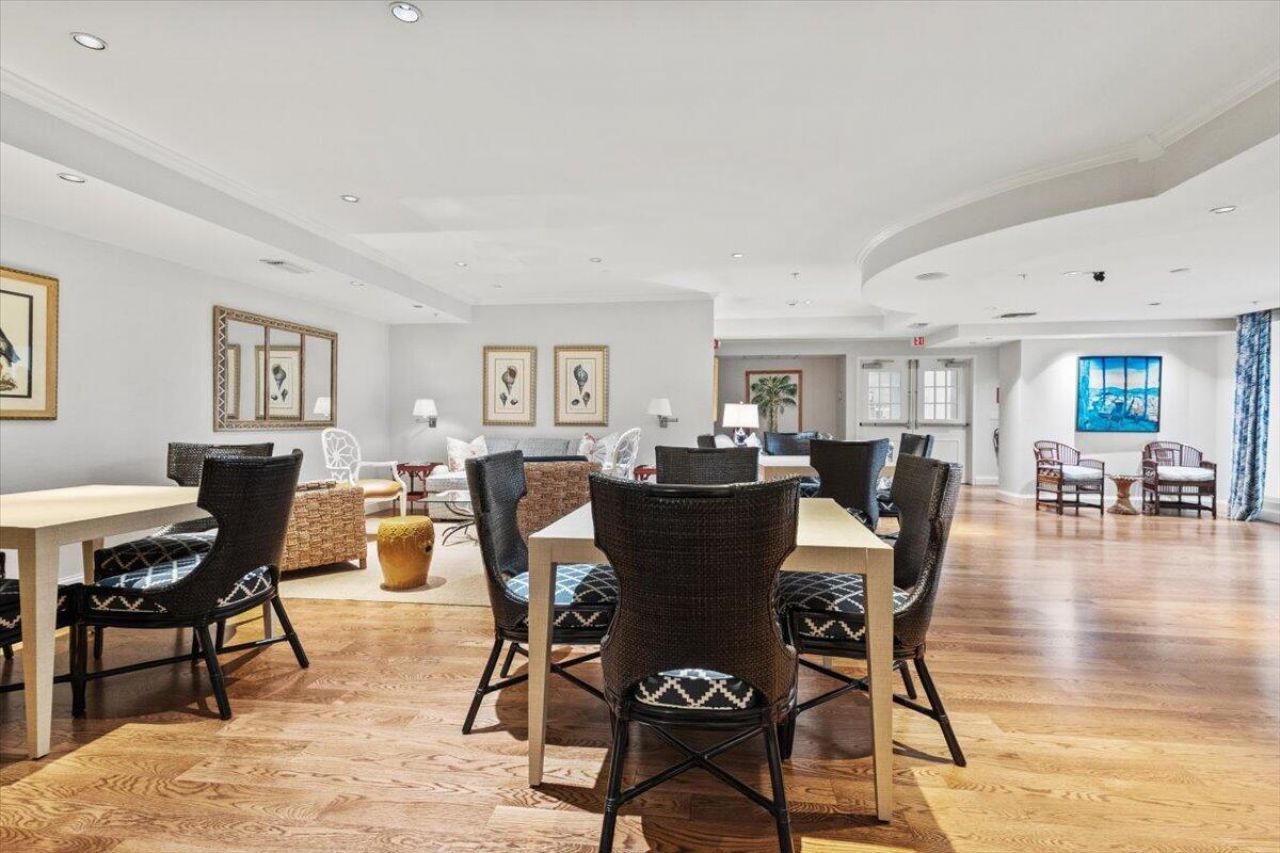 801 S Olive Avenue, Unit 105, West Palm Beach, FL 33401 Photo