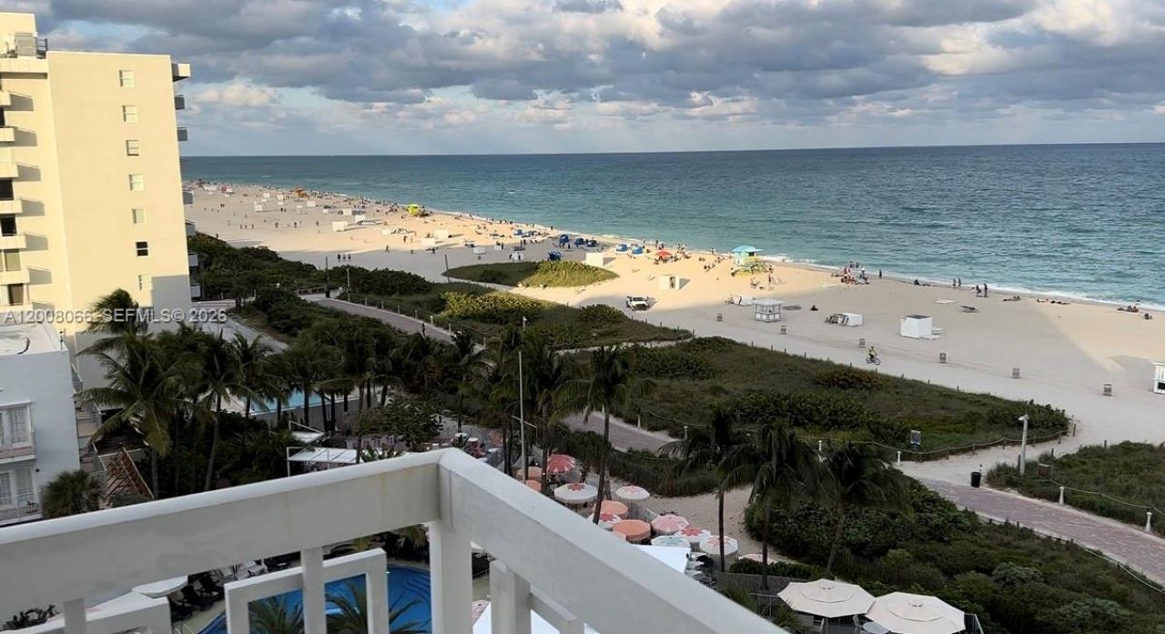 401 Ocean Dr, Unit 919, Miami Beach, FL 33139 Photo