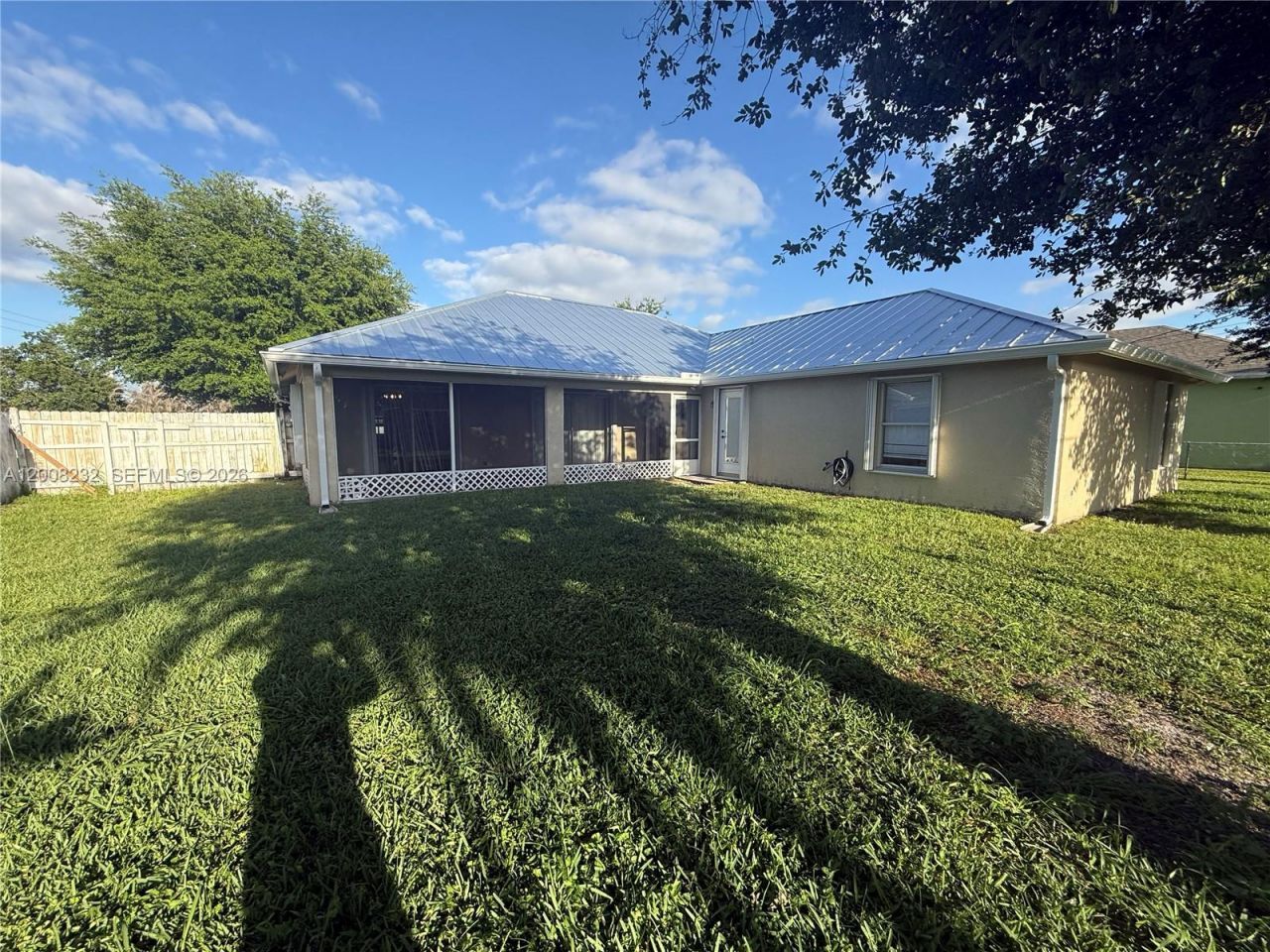 3262 SW Cohutta St , Port Saint Lucie, FL 34953 Photo
