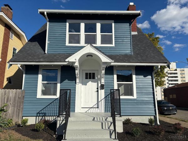 2052 Pleasant Avenue, Hamilton, OH 45015