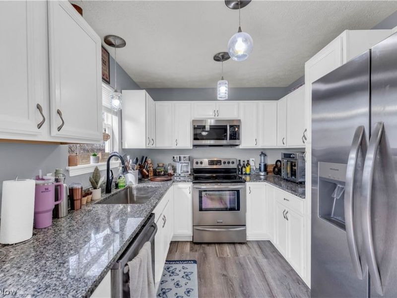 6252 W Breezeway Drive , North Ridgeville, OH 44039 Photo 10