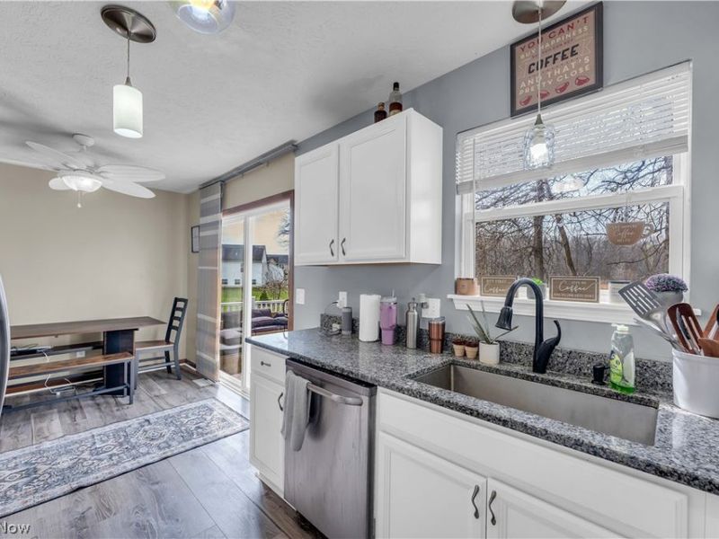 6252 W Breezeway Drive , North Ridgeville, OH 44039 Photo 11