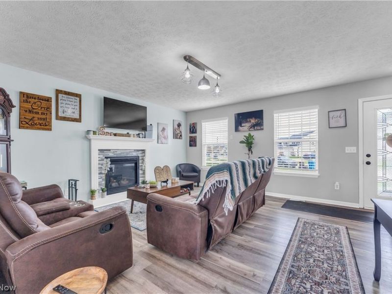 6252 W Breezeway Drive , North Ridgeville, OH 44039 Photo 8