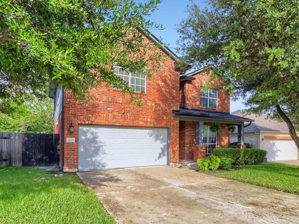 8215 Menlo Park PL, Round Rock, TX 78681