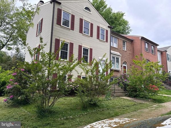 8641 DELLWAY LANE, VIENNA, VA 22180