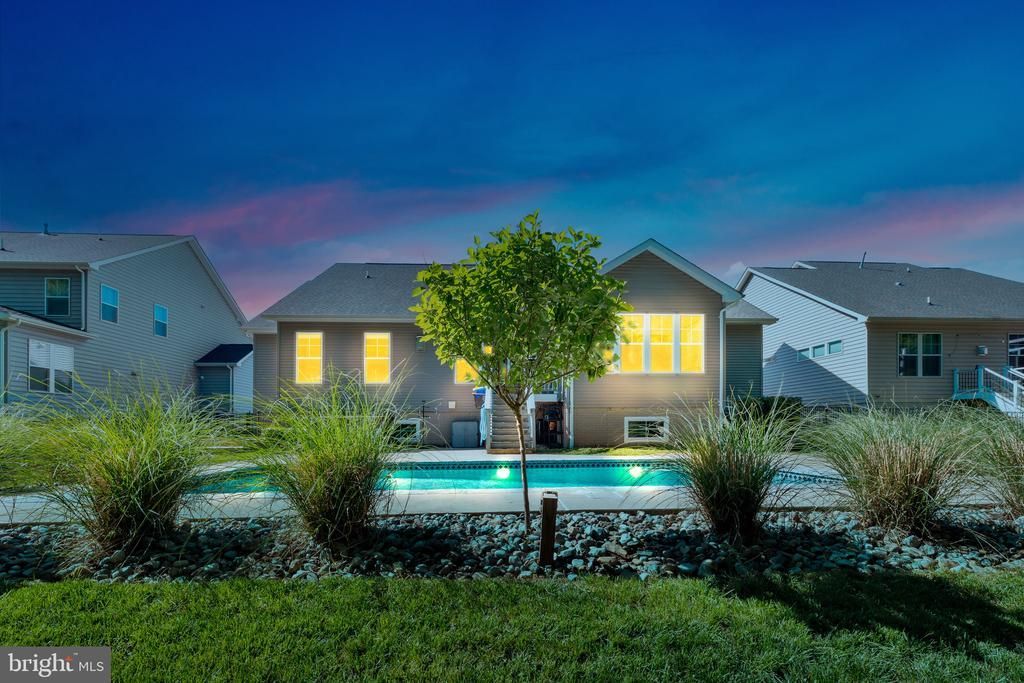 4853 Point Road, Warrenton, VA 20187 Main Photo