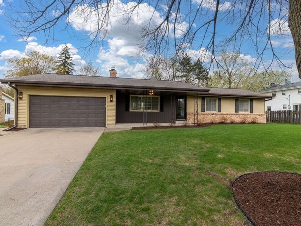 3009 W 100th Street, Bloomington, MN 55431
