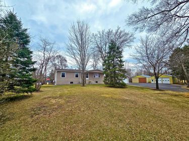 8066 Edmonson Avenue NE, Monticello, MN 55362