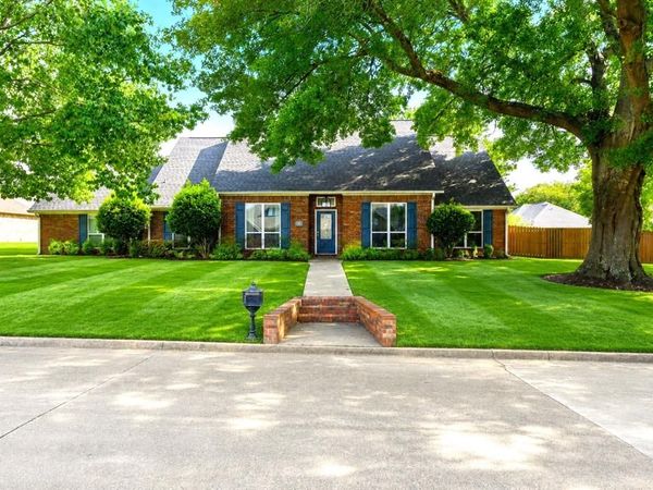 216 TURNBERRY , Mount Pleasant, TX 75455