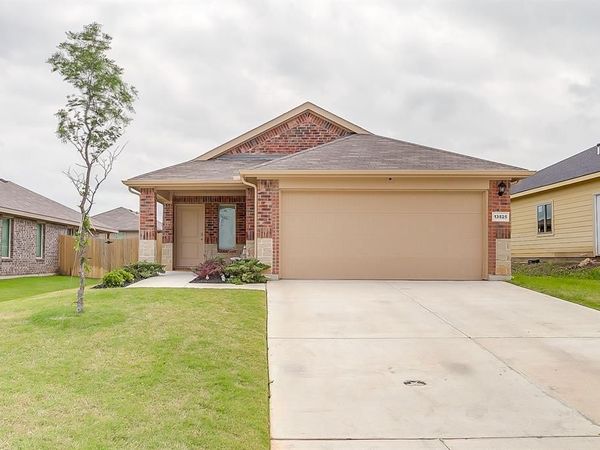 13525 Stage Coach Lane, Cresson, TX 76035