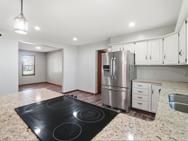 833 Glyncrest Drive, Wapakoneta, OH 45895 Photo 19
