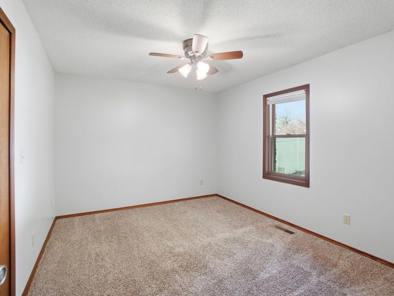 833 Glyncrest Drive, Wapakoneta, OH 45895 Photo 20