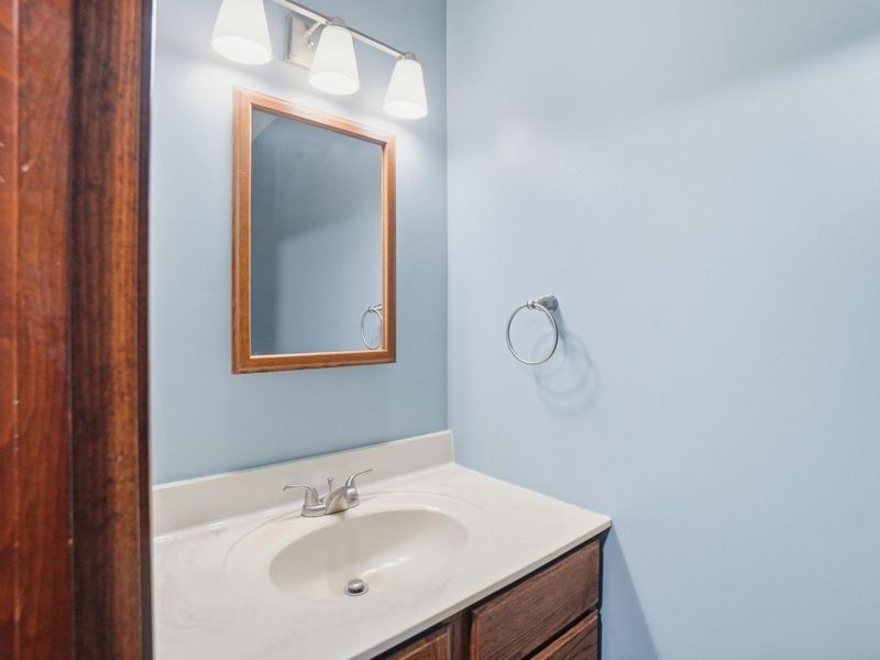 833 Glyncrest Drive, Wapakoneta, OH 45895 Photo 23