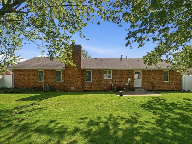 833 Glyncrest Drive, Wapakoneta, OH 45895 Photo 33
