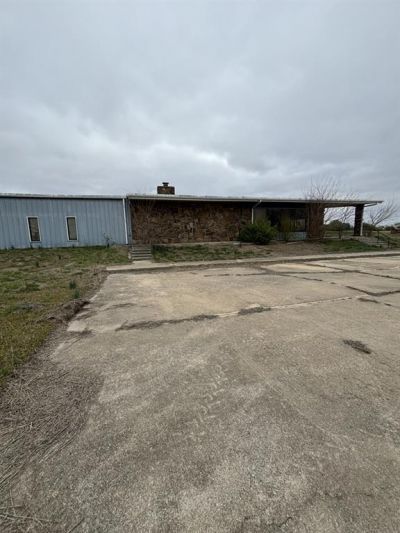 12075 Hwy 59 Highway, Oswego, KS 67356 Main Photo