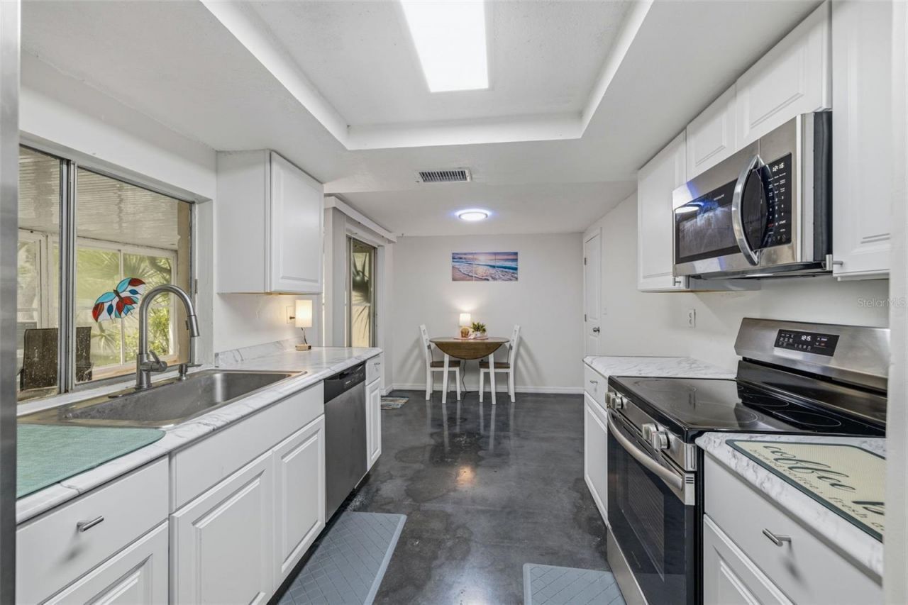 6410 Westport Drive , Port Richey, FL 34668 Photo