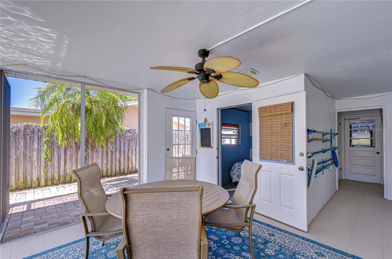 9625 Commodore Drive , Seminole, FL 33776 Photo