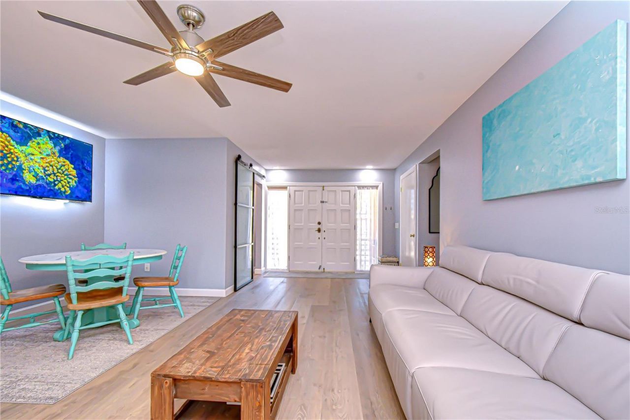 9625 Commodore Drive , Seminole, FL 33776 Photo