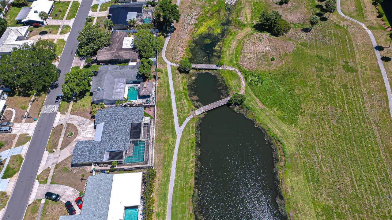 9625 Commodore Drive , Seminole, FL 33776 Photo