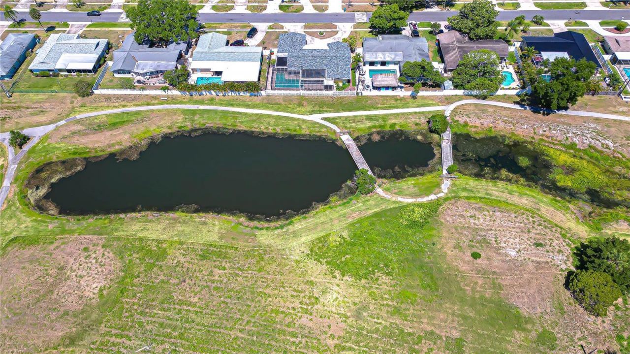 9625 Commodore Drive , Seminole, FL 33776 Photo