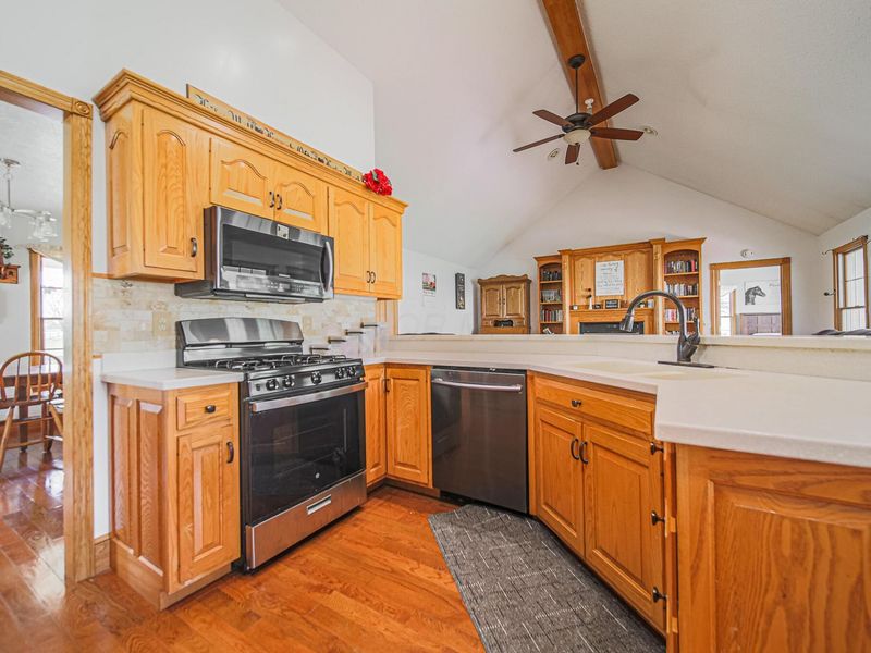2040 Wesley Chapel Road, Zanesville, OH 43701 Photo 13