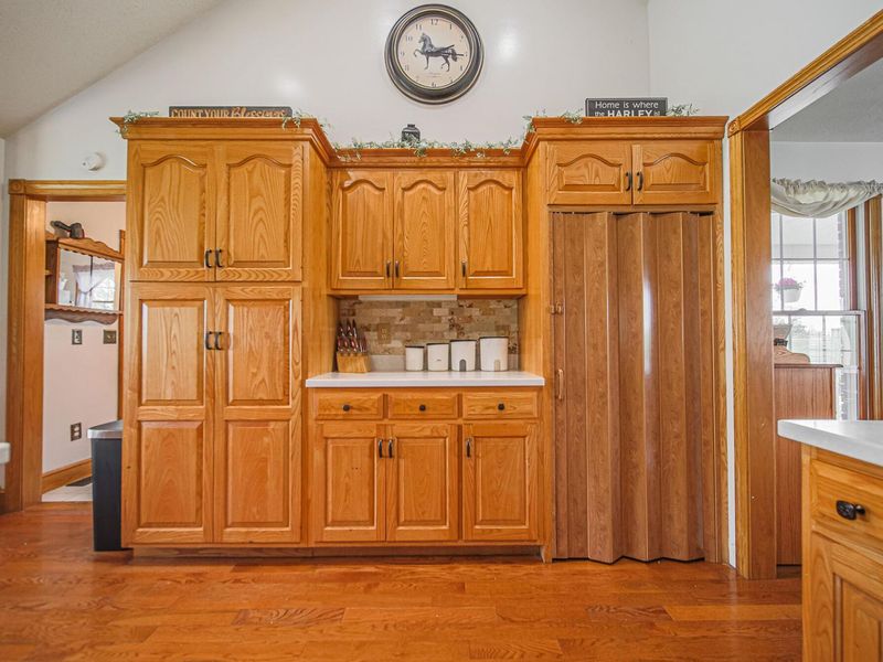 2040 Wesley Chapel Road, Zanesville, OH 43701 Photo 14