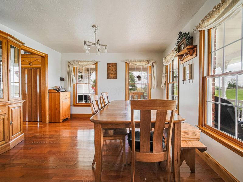 2040 Wesley Chapel Road, Zanesville, OH 43701 Photo 17