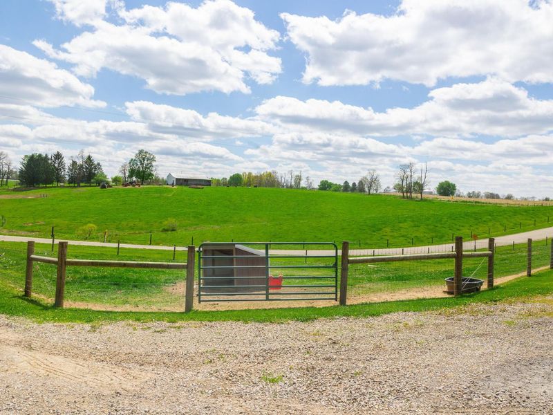 2040 Wesley Chapel Road, Zanesville, OH 43701 Photo 42