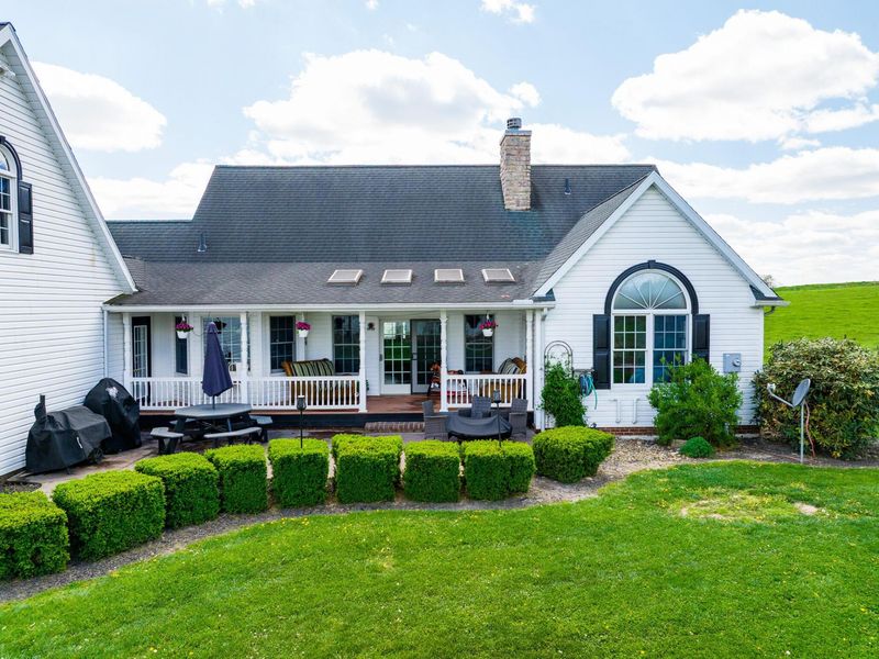 2040 Wesley Chapel Road, Zanesville, OH 43701 Photo 7