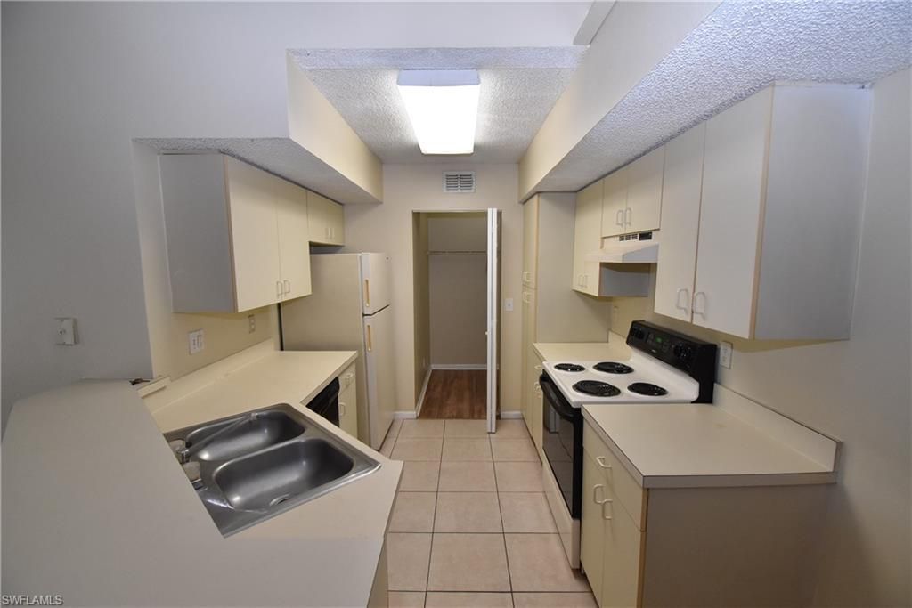 13625 Eagle Ridge Dr , Unit 333, Fort Myers, FL 33912 Photo