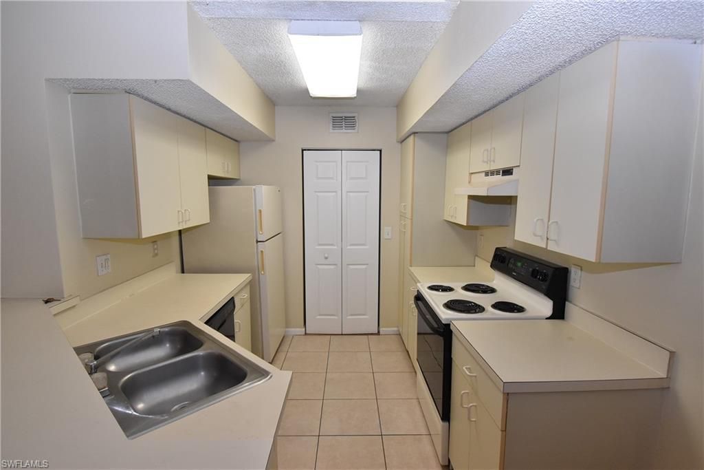 13625 Eagle Ridge Dr , Unit 333, Fort Myers, FL 33912 Photo