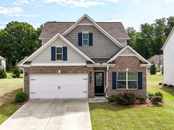 103 Willowbrook Court, Calhoun, GA 30701