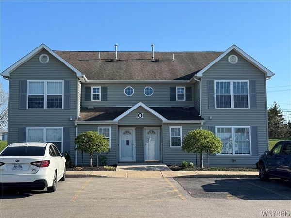 4331 Berkley Place , Unit O4, Hamburg, NY 14075