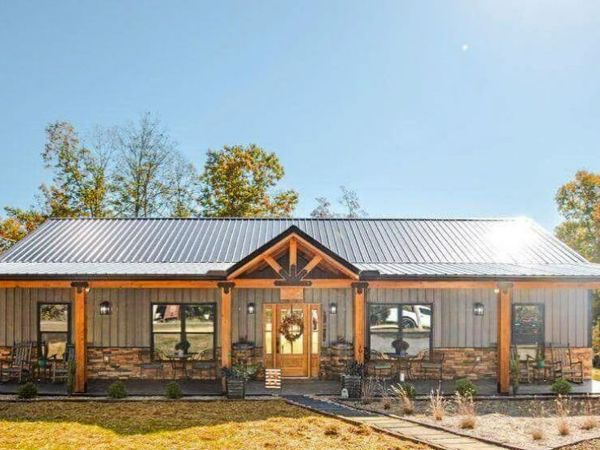 1327 Hop Smith Rd , Cumberland Furnace, TN 37051